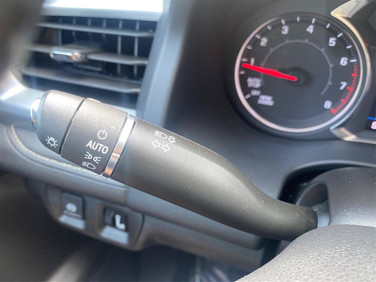 Used 2020 GMC Acadia SLE w/ Driver Convenience Package AWD/4WD image 28