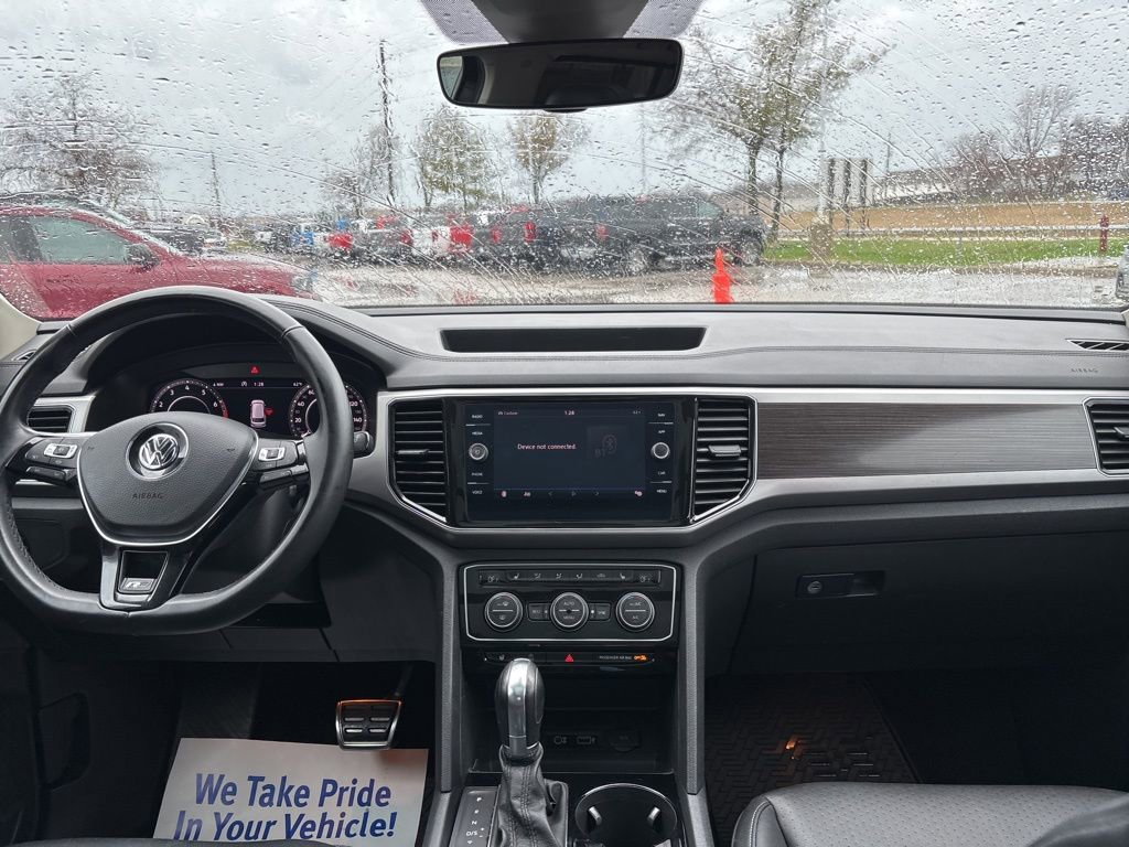 Used 2019 Volkswagen Atlas SEL R-Line image 3