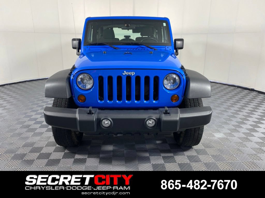 Used 2012 Jeep Wrangler Sport AWD/4WD video 2