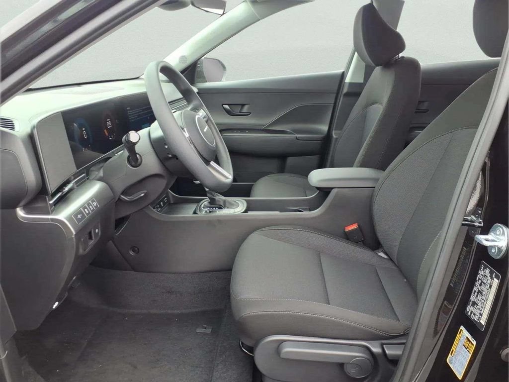 New 2026 Hyundai Kona SE FWD image 14