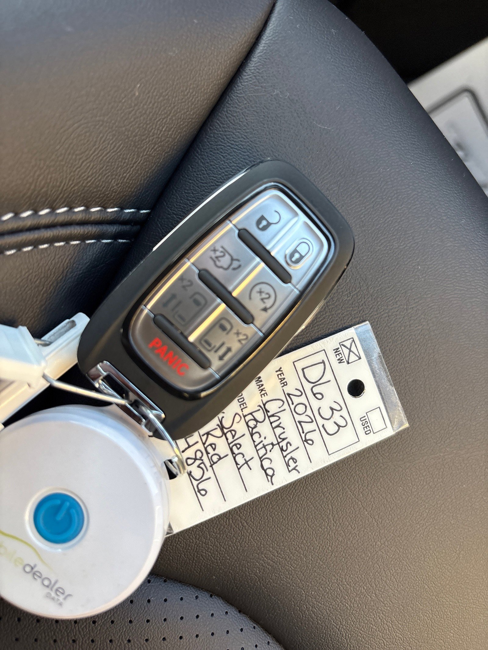 New 2026 Chrysler Pacifica Select image 23