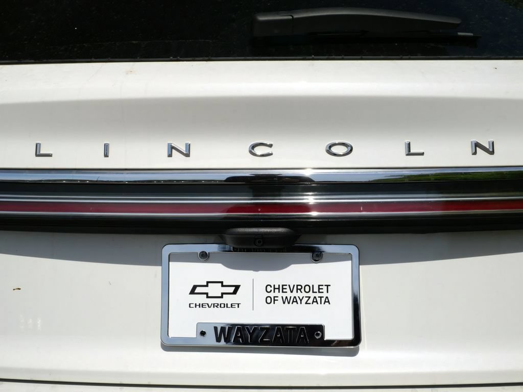 Used 2023 Lincoln Nautilus Reserve AWD/4WD image 8