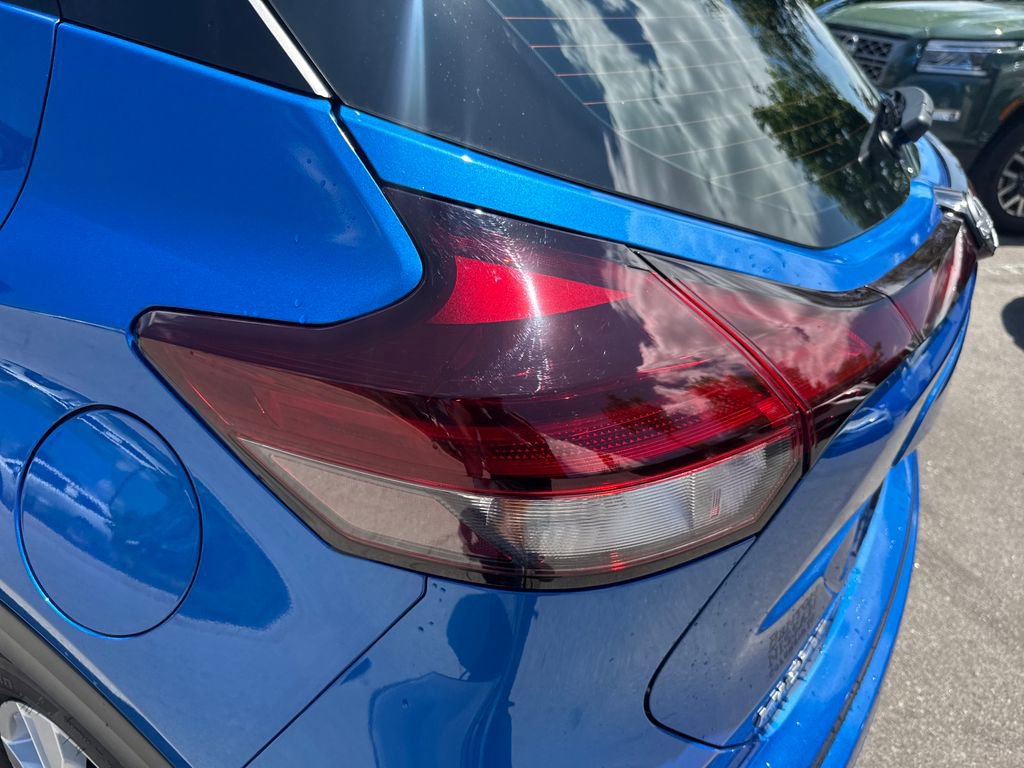 Used 2025 Nissan Kicks Play S FWD image 38