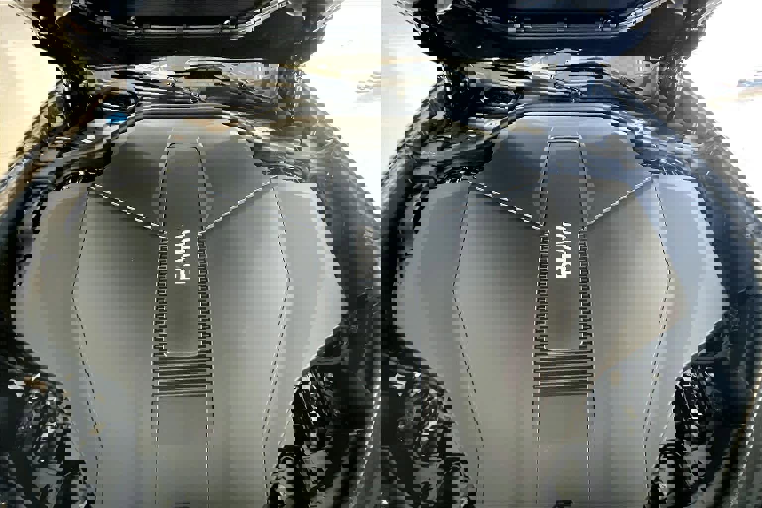 Used 2025 BMW i7 eDrive50 image 16