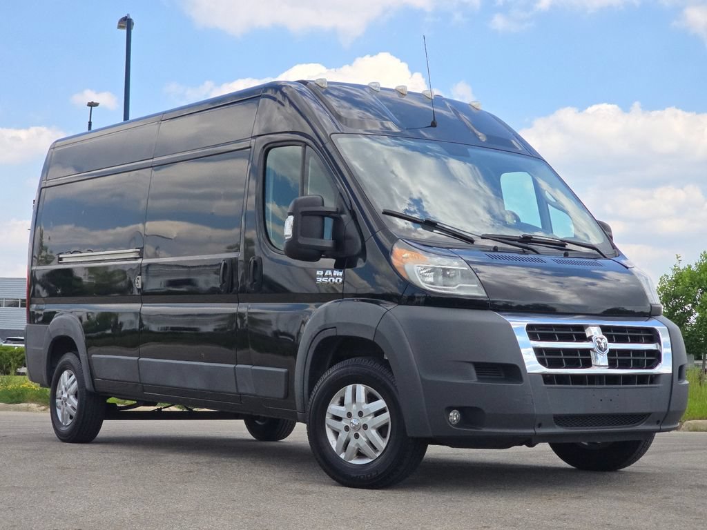 Used 2018 RAM ProMaster 3500 w/ Premium Appearance Group FWD image 1