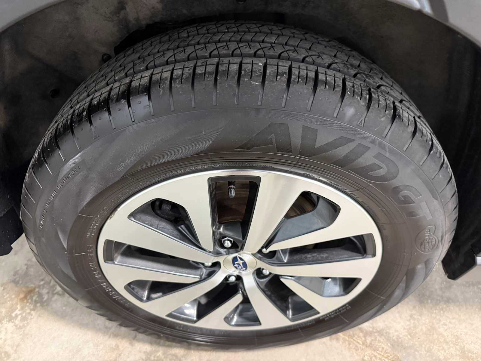 Certified 2024 Subaru Outback Premium AWD/4WD image 13