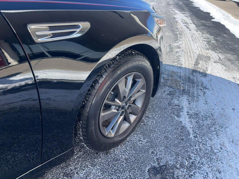 Used 2016 Kia Optima LX w/ Technology Package image 5