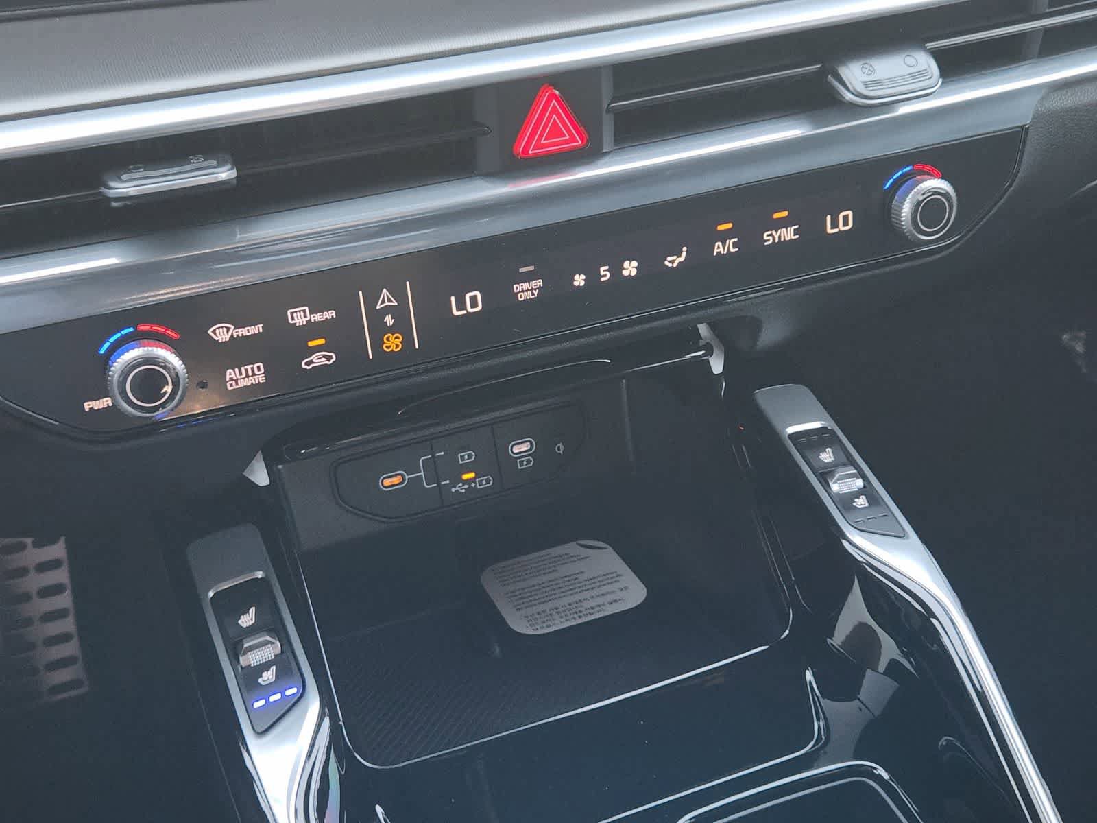 New 2026 Kia Sorento SX Prestige AWD/4WD image 17