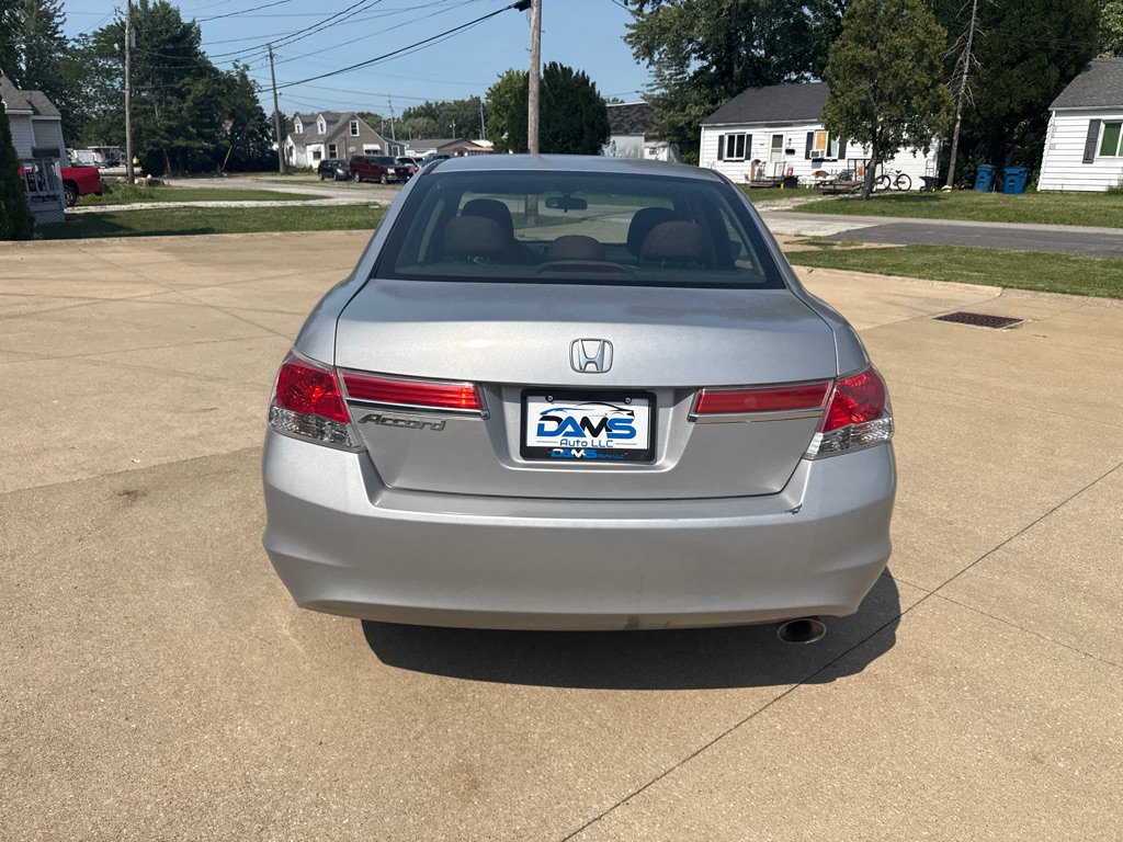 Used 2011 Honda Accord EX image 8
