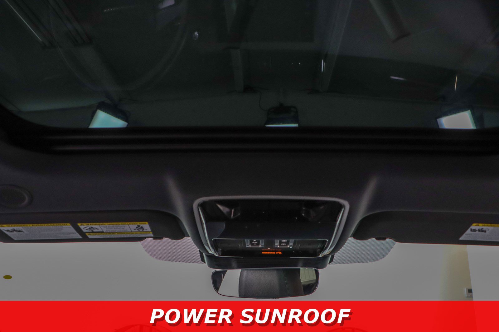 Used 2024 Land Rover Range Rover Velar Dynamic SE image 20