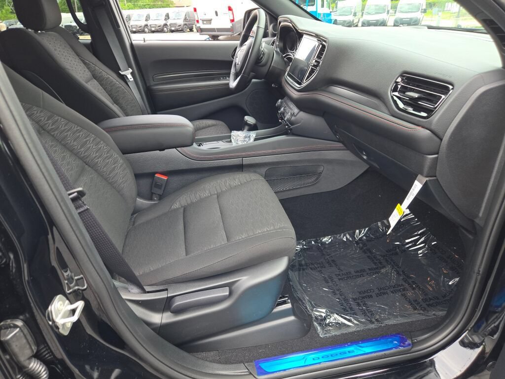 New 2026 Dodge Durango GT w/ Blacktop Package AWD/4WD image 7