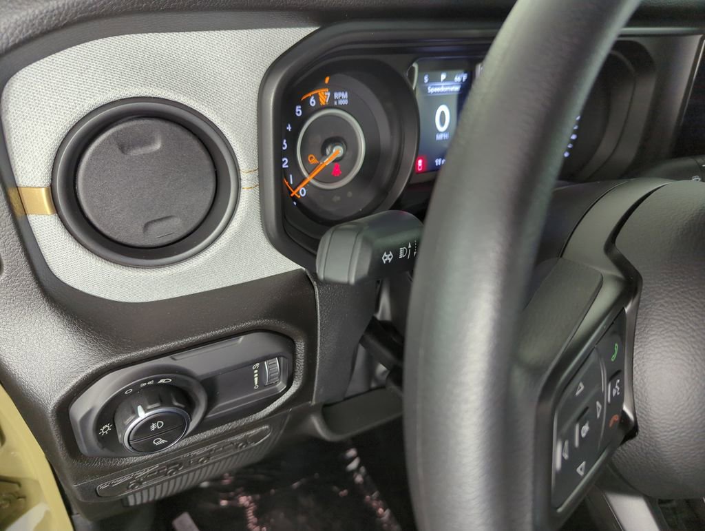 New 2026 Jeep Gladiator Sport AWD/4WD image 21
