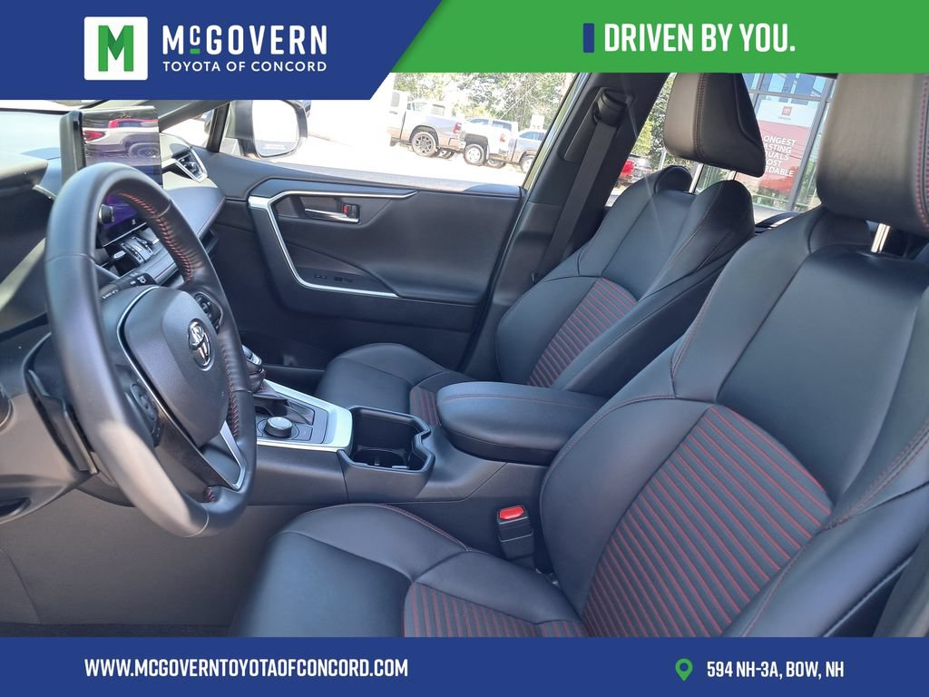 Used 2024 Toyota RAV4 XSE w/ Weather Package AWD/4WD image 17