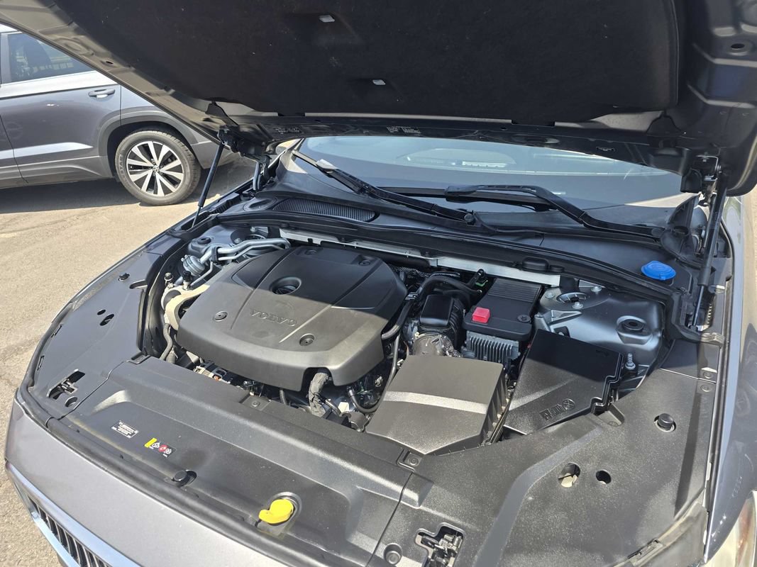 Used 2017 Volvo S90 T6 Inscription w/ Vision Package AWD/4WD image 39