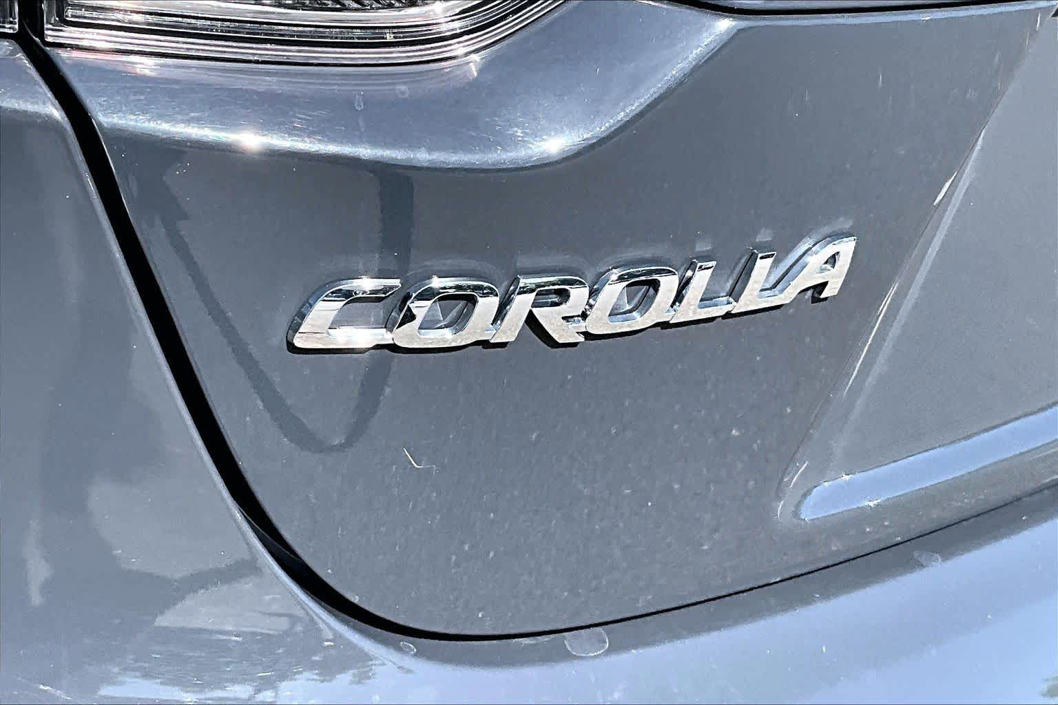 Certified 2023 Toyota Corolla LE FWD image 30