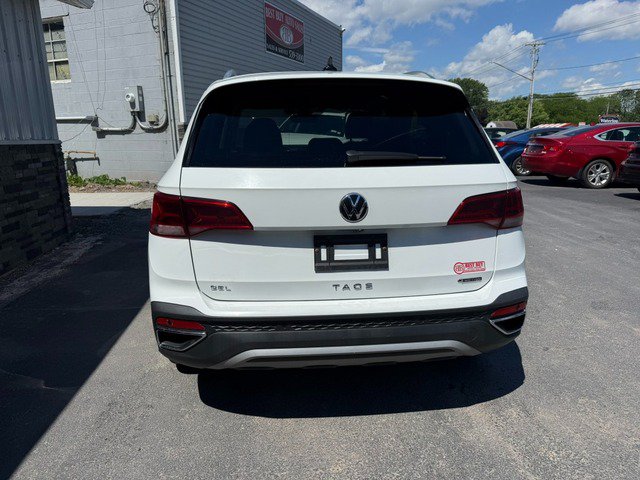 Used 2022 Volkswagen Taos SEL AWD/4WD image 6