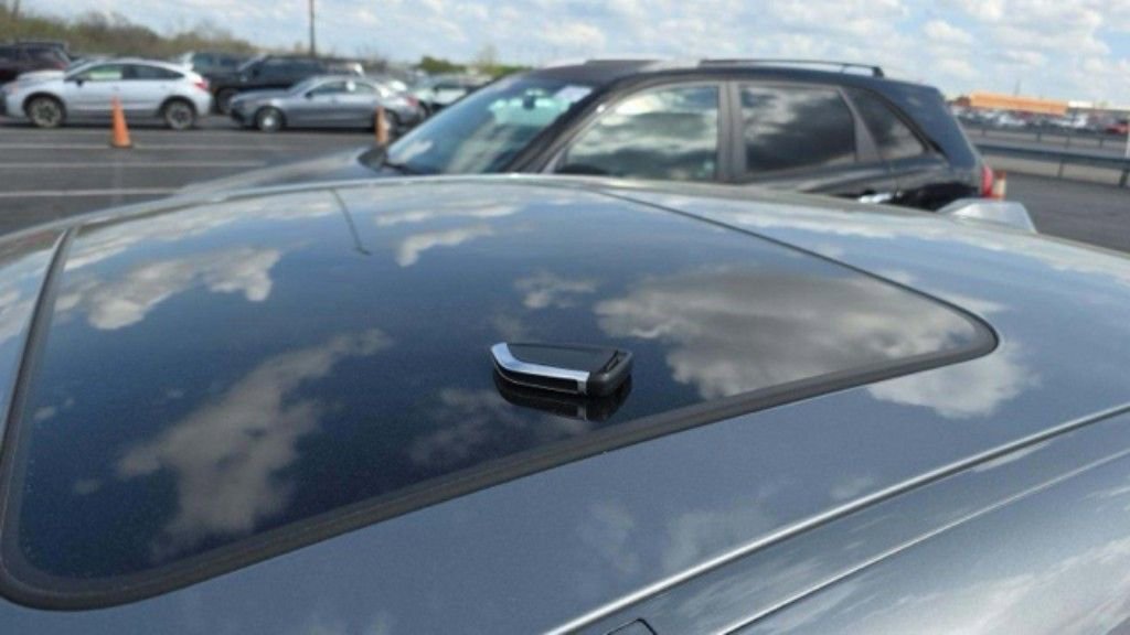 Used 2025 BMW 330i xDrive Sedan image 16