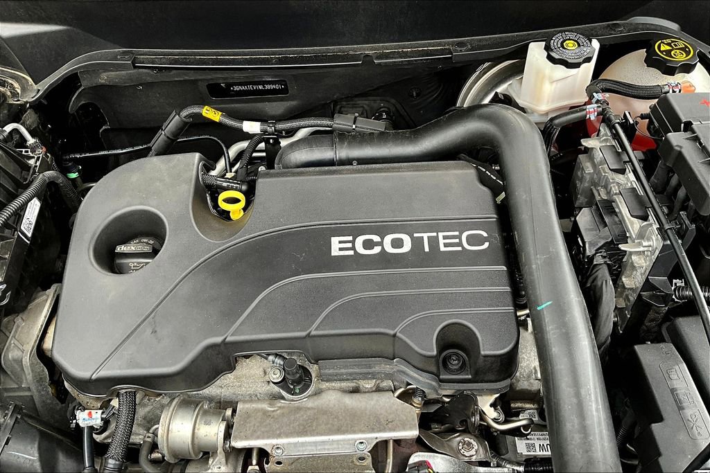 Used 2021 Chevrolet Equinox LT image 32