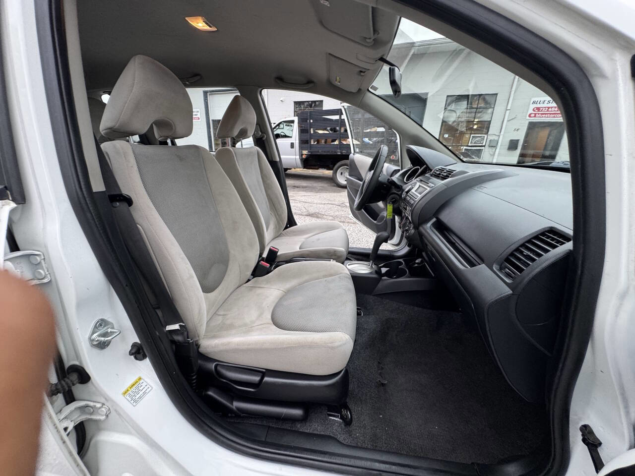 Used 2007 Honda Fit Base 4dr Hatchback 5A image 60