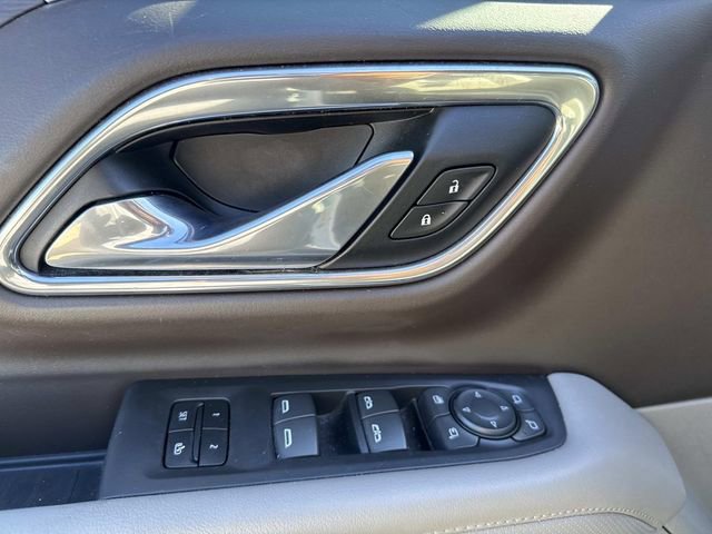 Used 2021 GMC Yukon SLT w/ SLT Luxury Package image 25