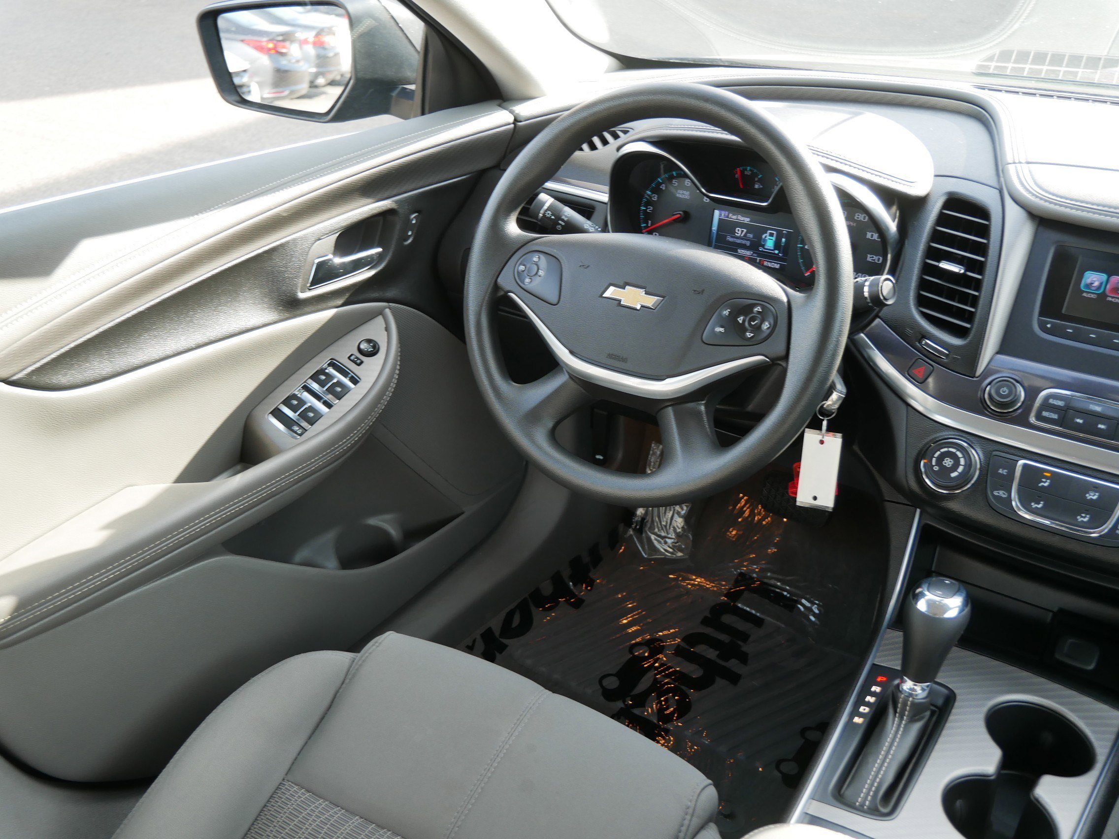 Used 2017 Chevrolet Impala LS image 9