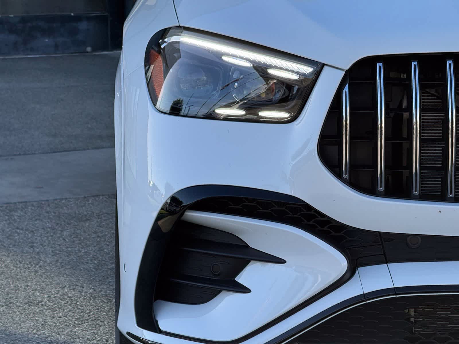 New 2026 Mercedes-Benz GLE 53 AMG 4MATIC Coupe image 5