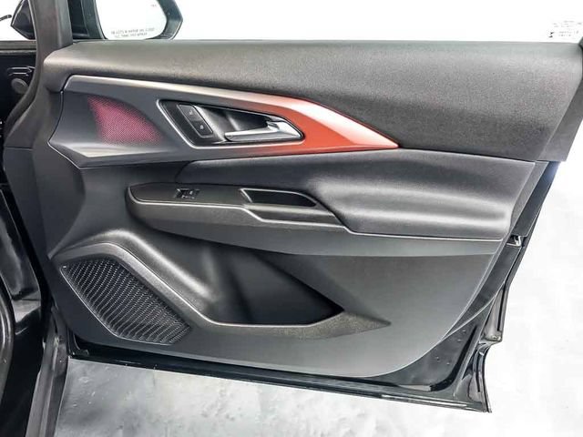 Certified 2024 Chevrolet Equinox EV RS FWD image 31