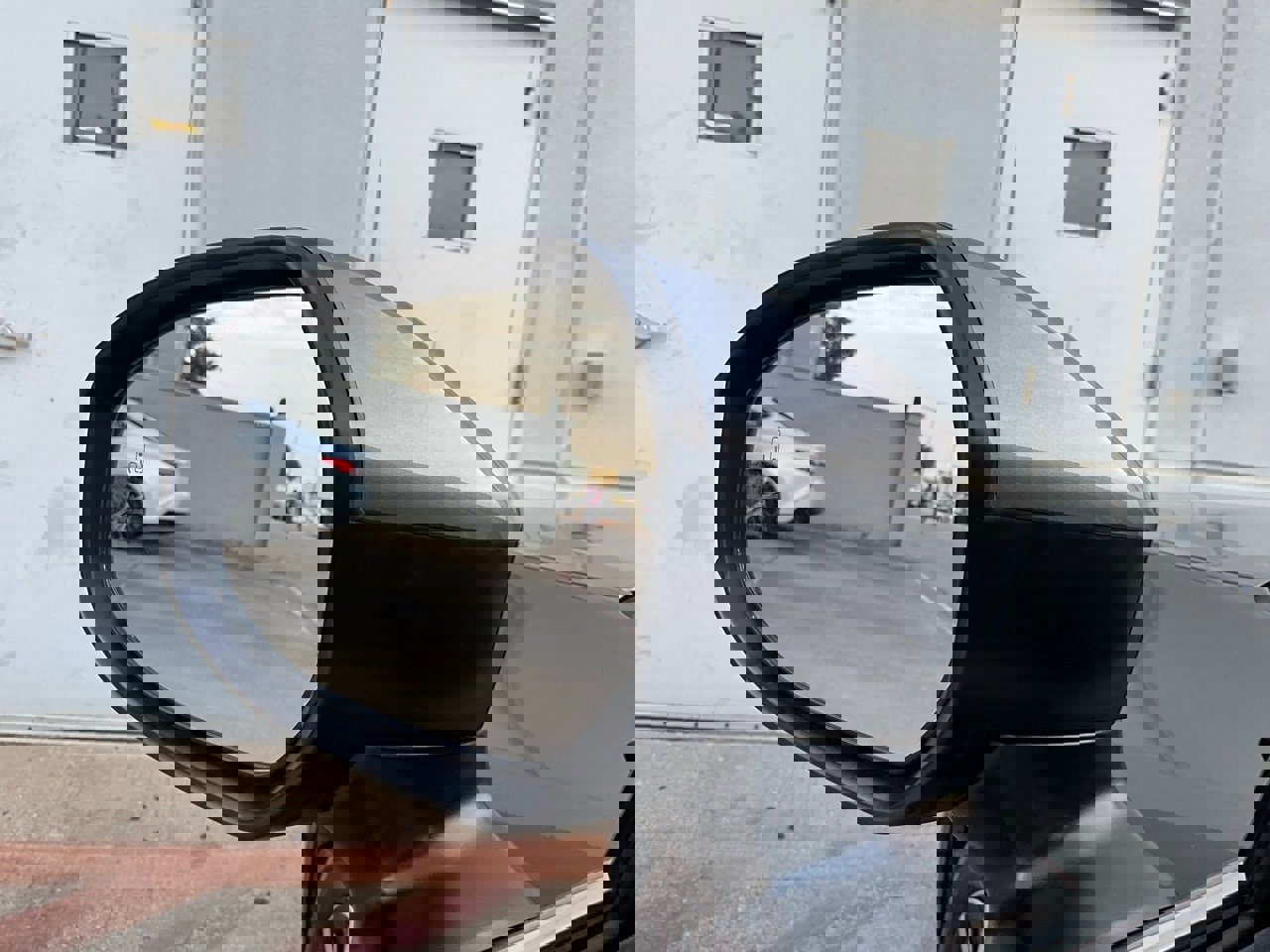 Used 2025 Toyota Crown XLE image 18