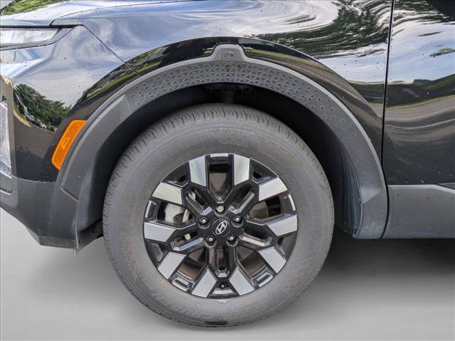 Used 2025 Hyundai Santa Cruz SEL FWD image 14