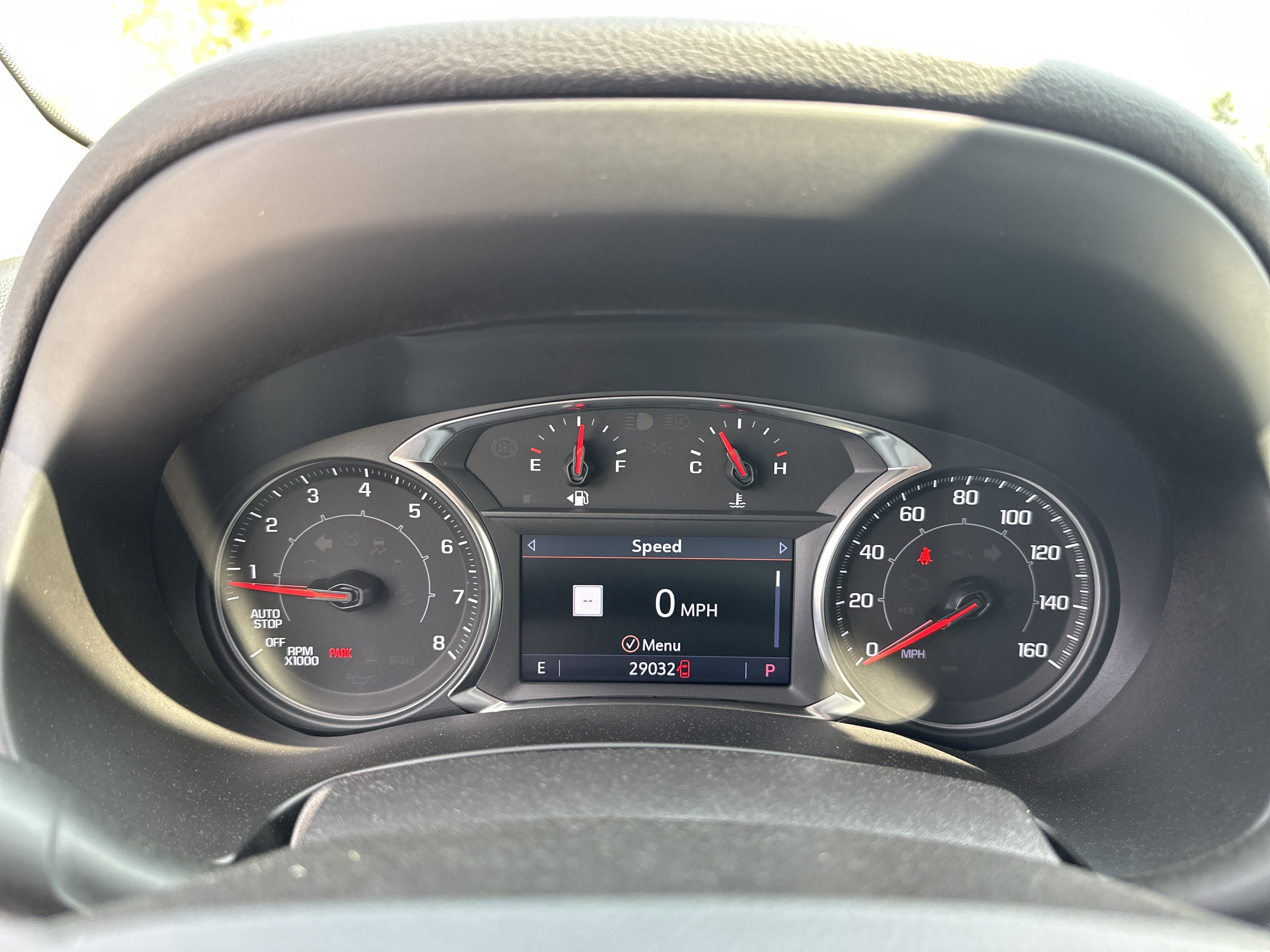 Used 2024 GMC Terrain SLT w/ Infotainment Package II image 21