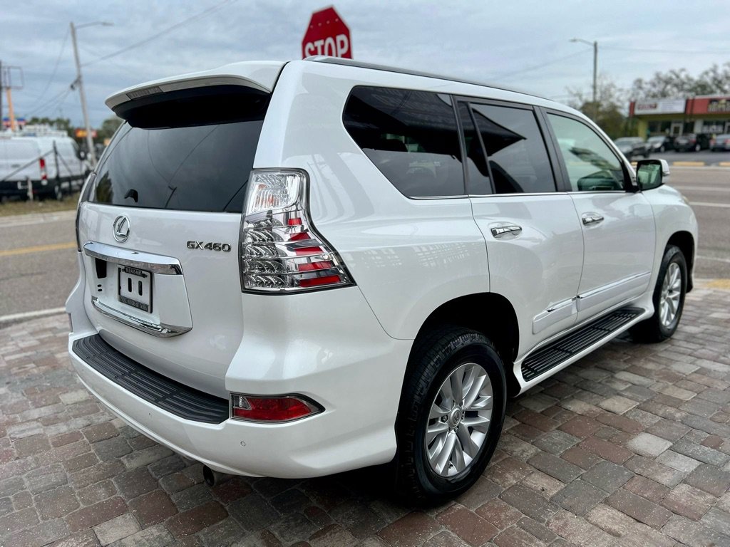Used 2017 Lexus GX 460 Premium AWD/4WD image 7
