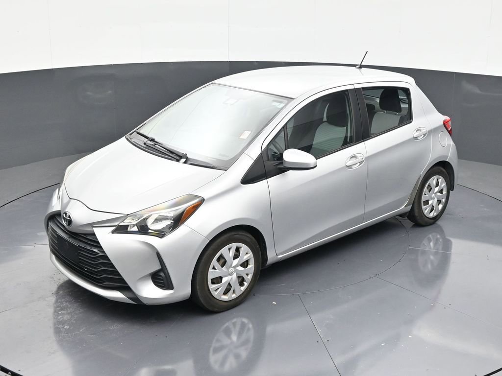 Used 2018 Toyota Yaris L FWD image 12