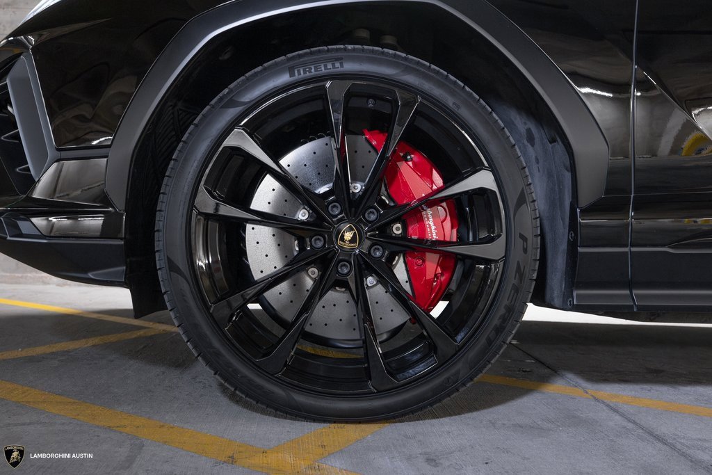 Used 2024 Lamborghini Urus S image 4
