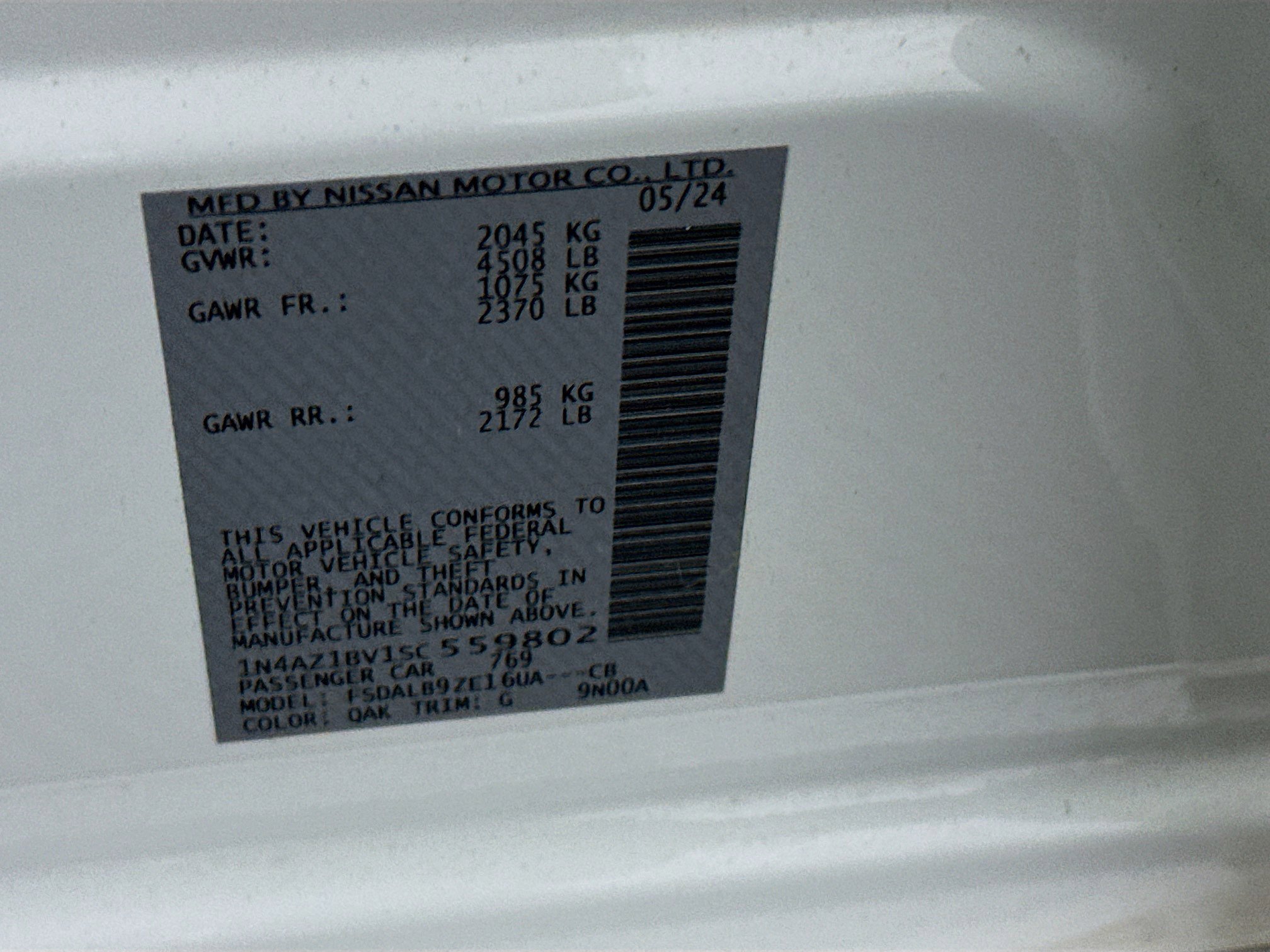 Used 2025 Nissan Leaf S image 12