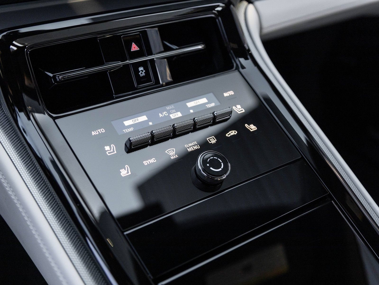 Certified 2026 Porsche Panamera RWD image 26
