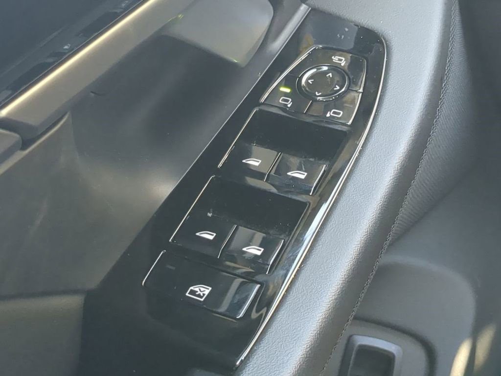 New 2026 BMW 530i w/ Premium Package image 25
