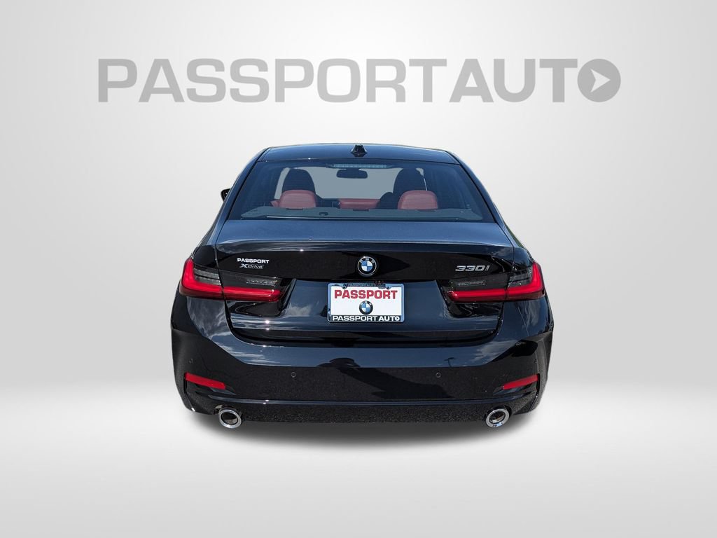 New 2026 BMW 330i xDrive Sedan w/ Convenience Package AWD/4WD image 5
