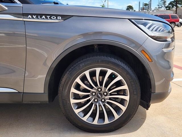 Used 2023 Lincoln Aviator AWD w/ Premium Package image 8