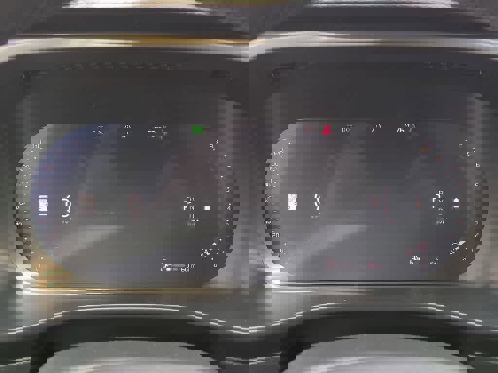 New 2026 Volvo XC40 B5 Core w/ Protection Package Premier image 31