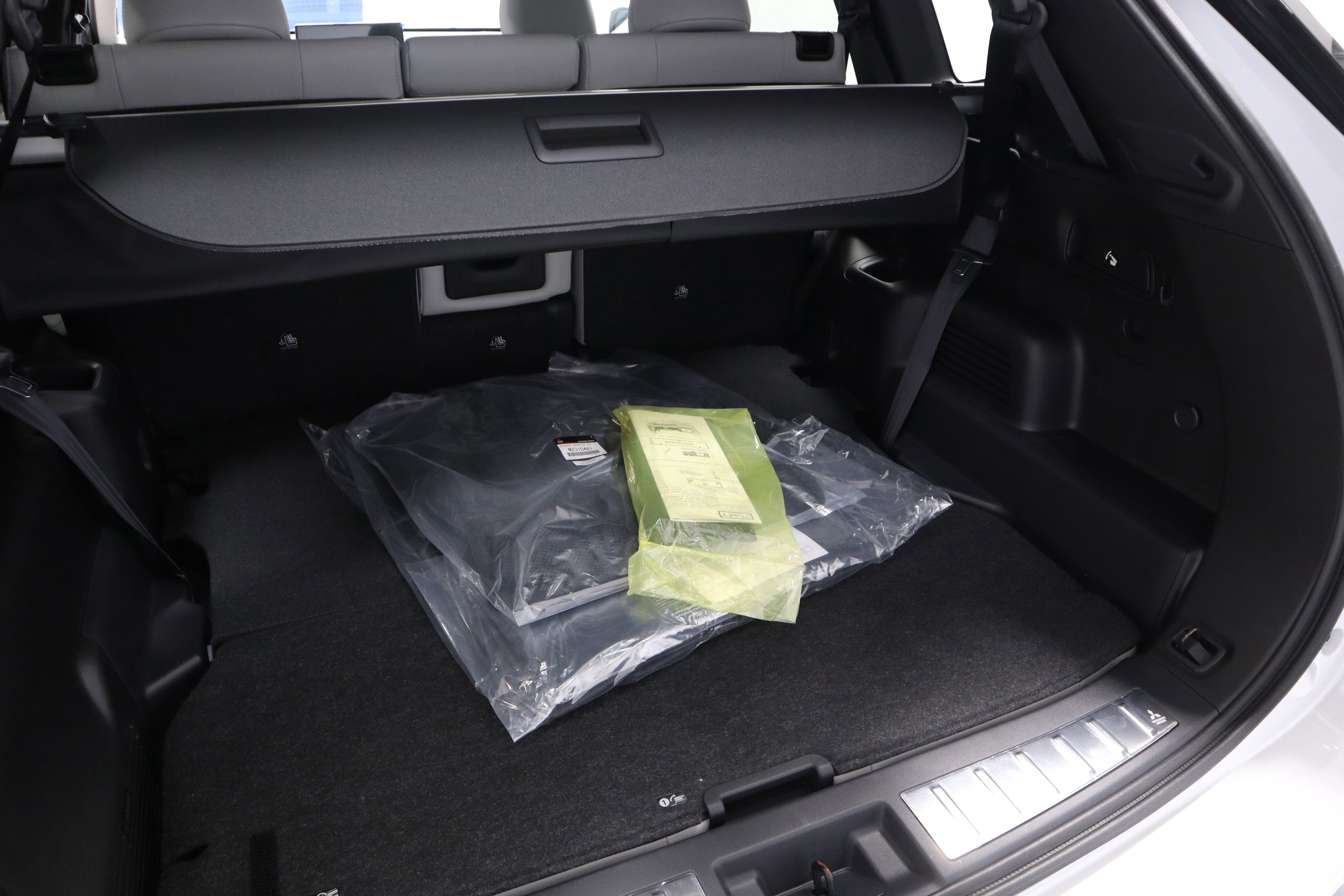 New 2026 Mitsubishi Outlander SE image 12