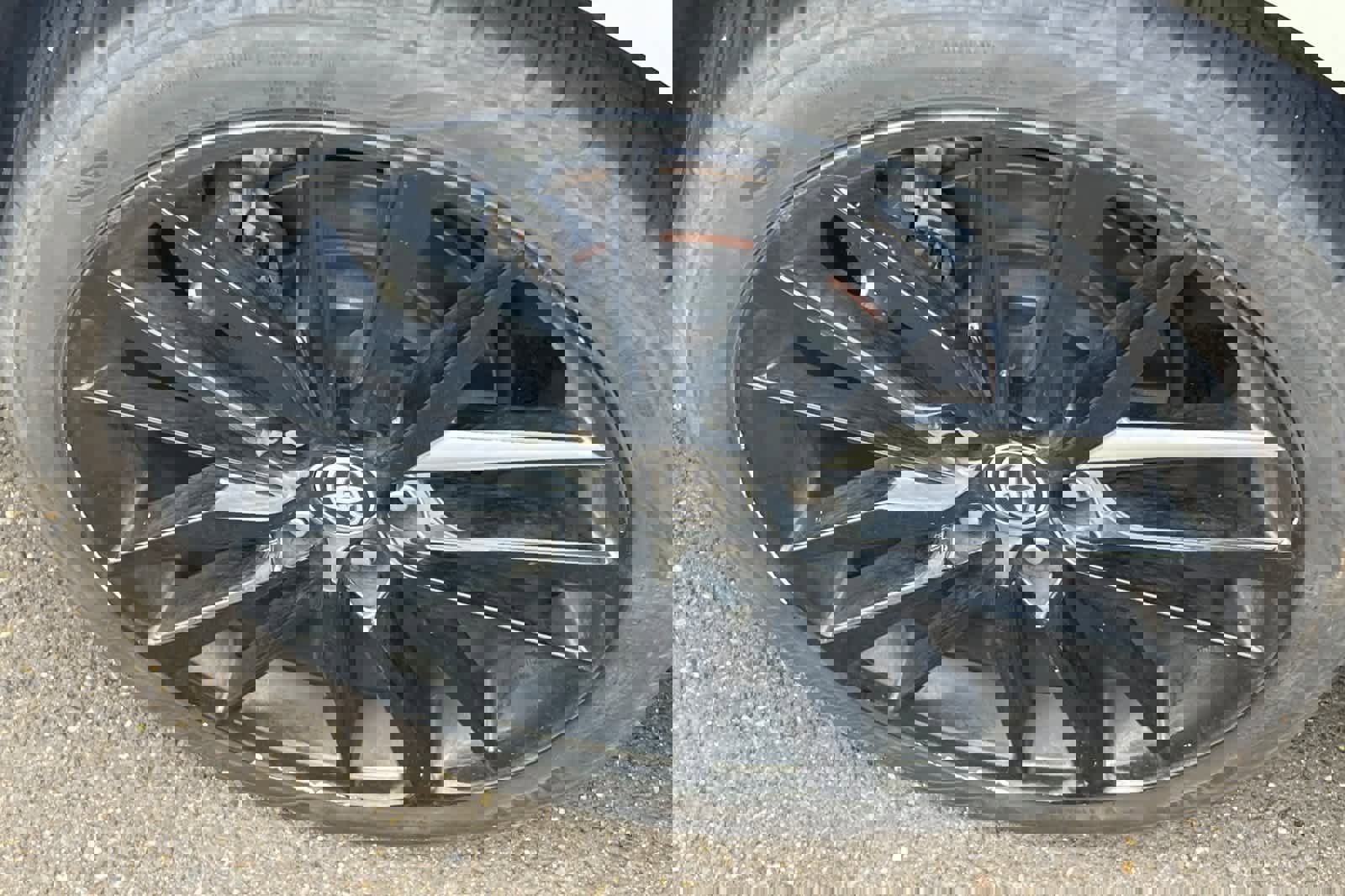 Used 2021 Toyota Camry XSE image 14