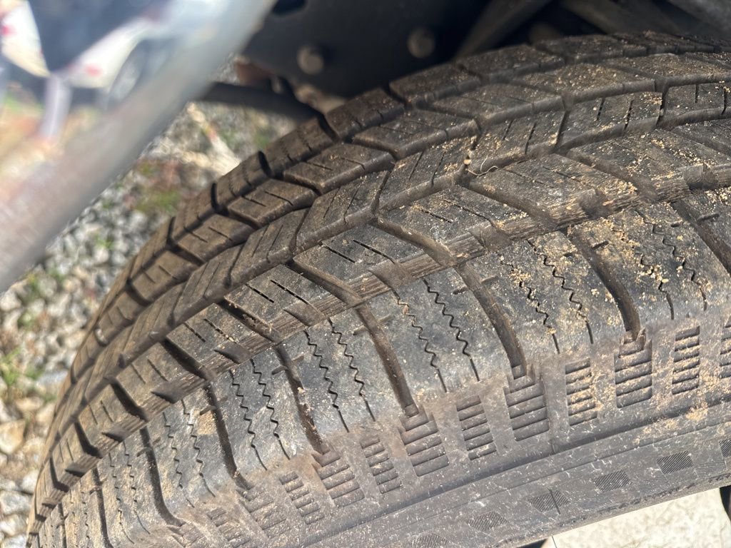 Used 2017 Ford E-450 and Econoline 450 Super Duty w/ Motorhome Prep Package image 7