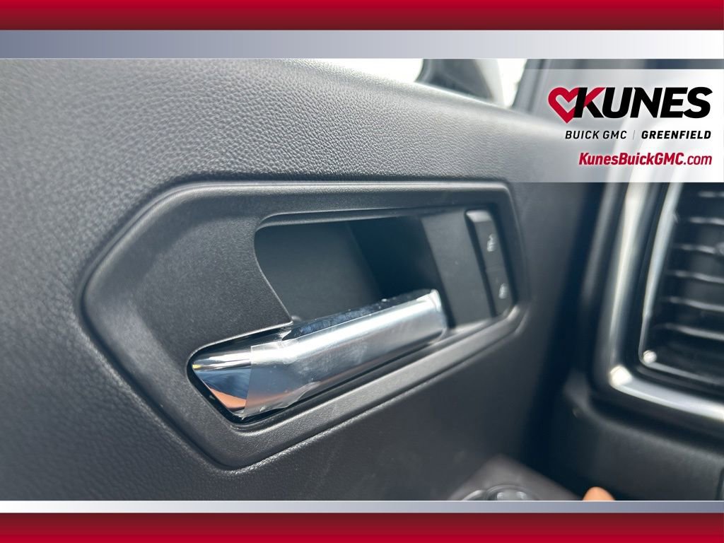 New 2026 GMC Canyon AT4 image 36