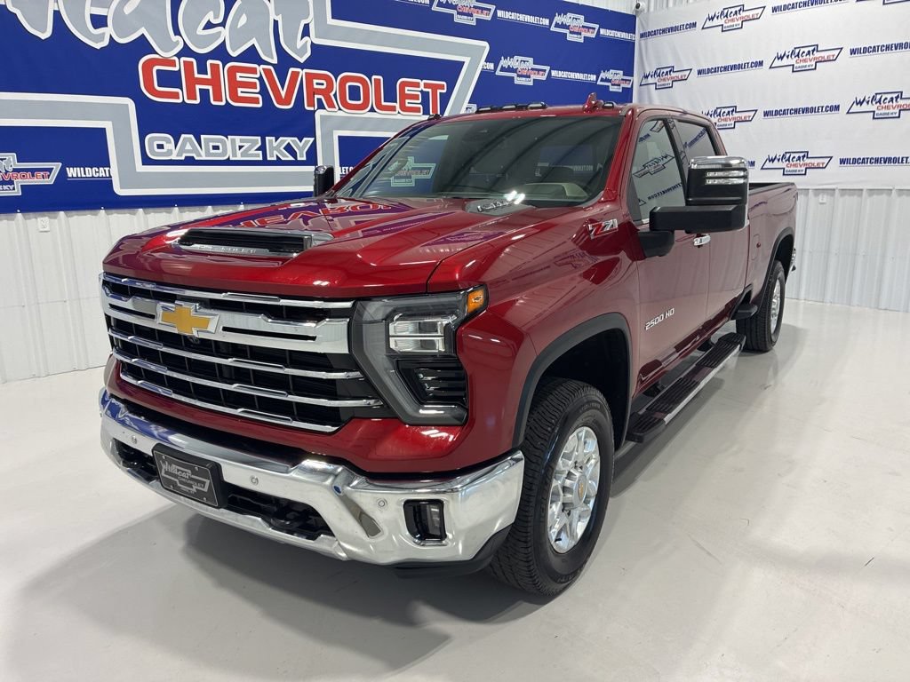 Used 2026 Chevrolet Silverado 2500 LTZ AWD/4WD image 14