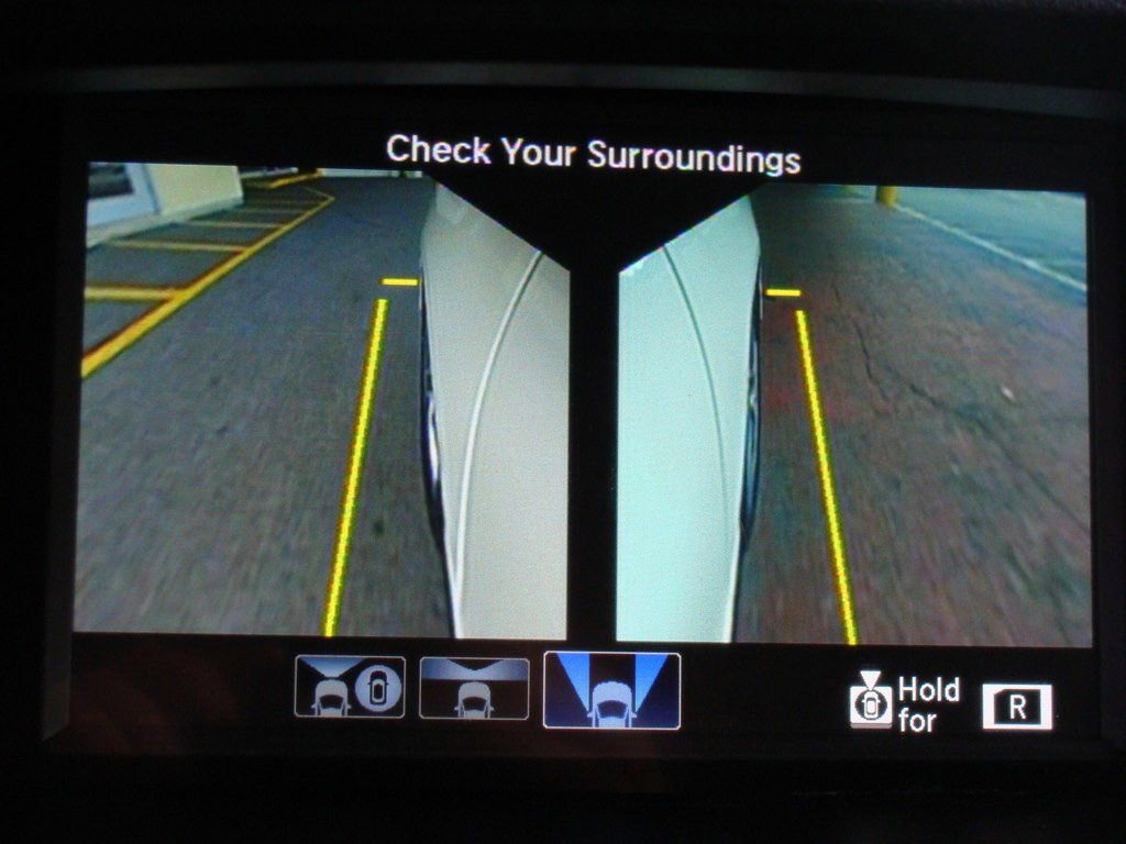 Used 2017 Acura MDX SH-AWD w/ Advance Package image 26