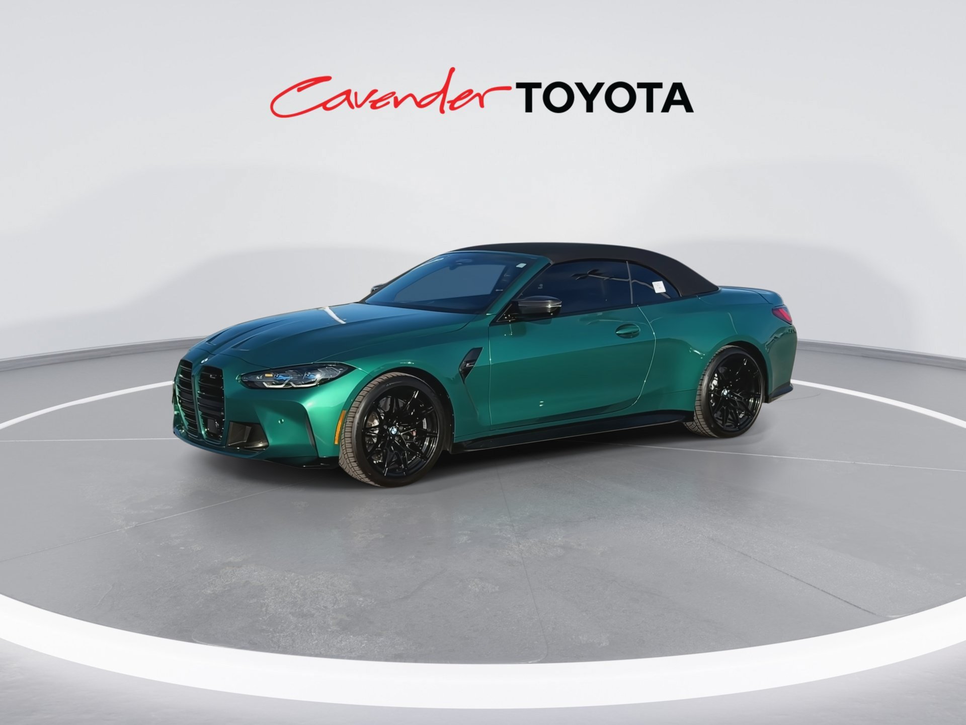 Used 2024 BMW M4 xDrive Competition w/ M Carbon Exterior Package AWD/4WD image 4