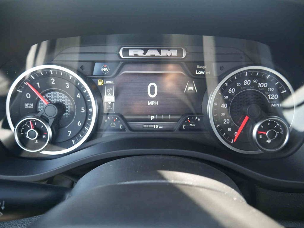 New 2026 RAM 1500 Express AWD/4WD image 37