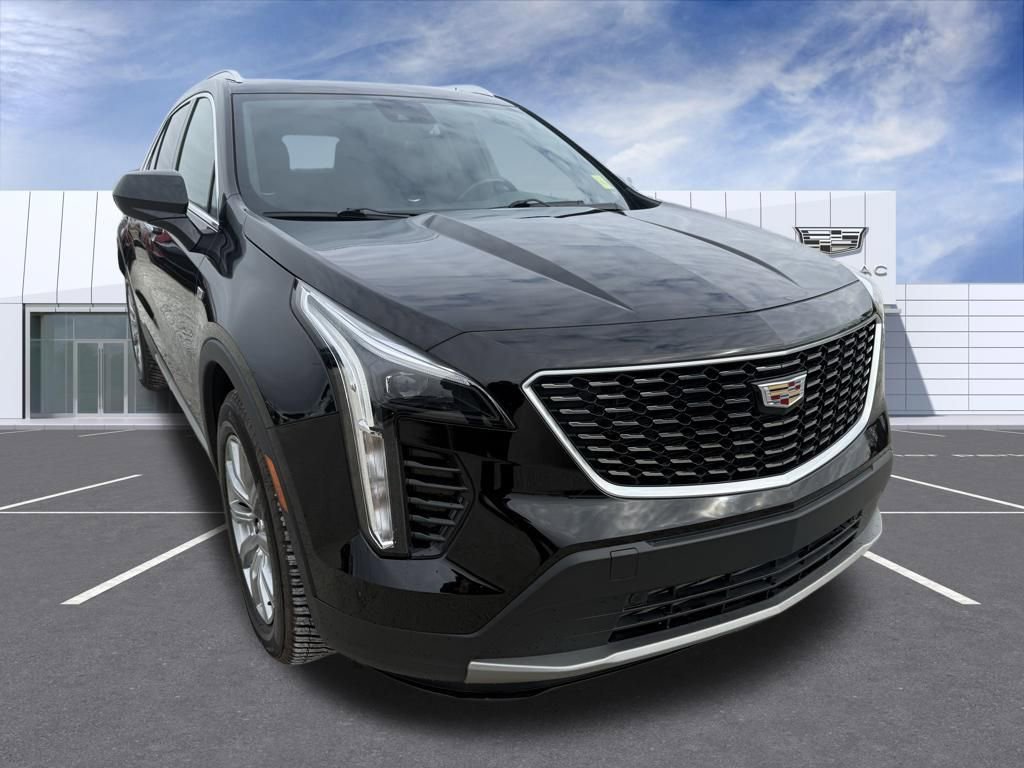 Used 2019 Cadillac XT4 Premium Luxury w/ Cold Weather Package image 1