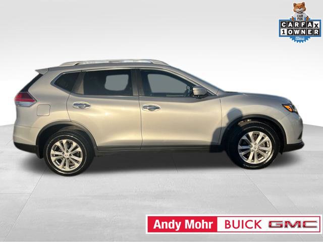 Used 2015 Nissan Rogue SV w/ SV Premium Package AWD/4WD image 16