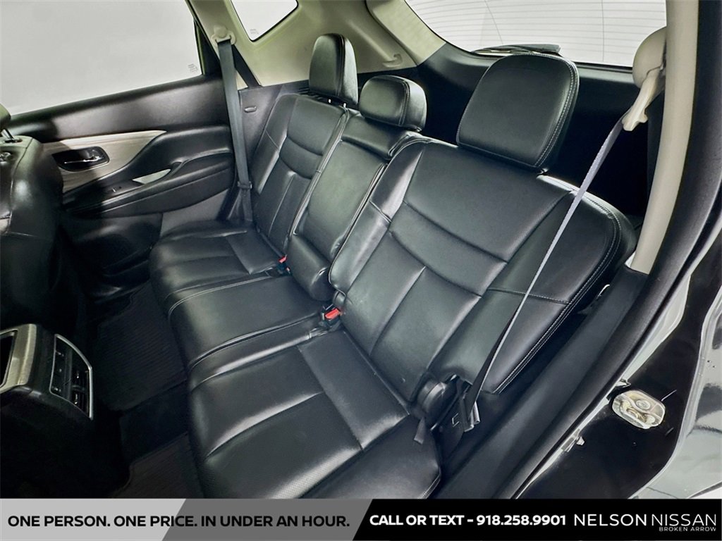Used 2016 Nissan Murano Platinum w/ Platinum Technology Package image 26